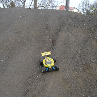 rc autíčko 2.jpg